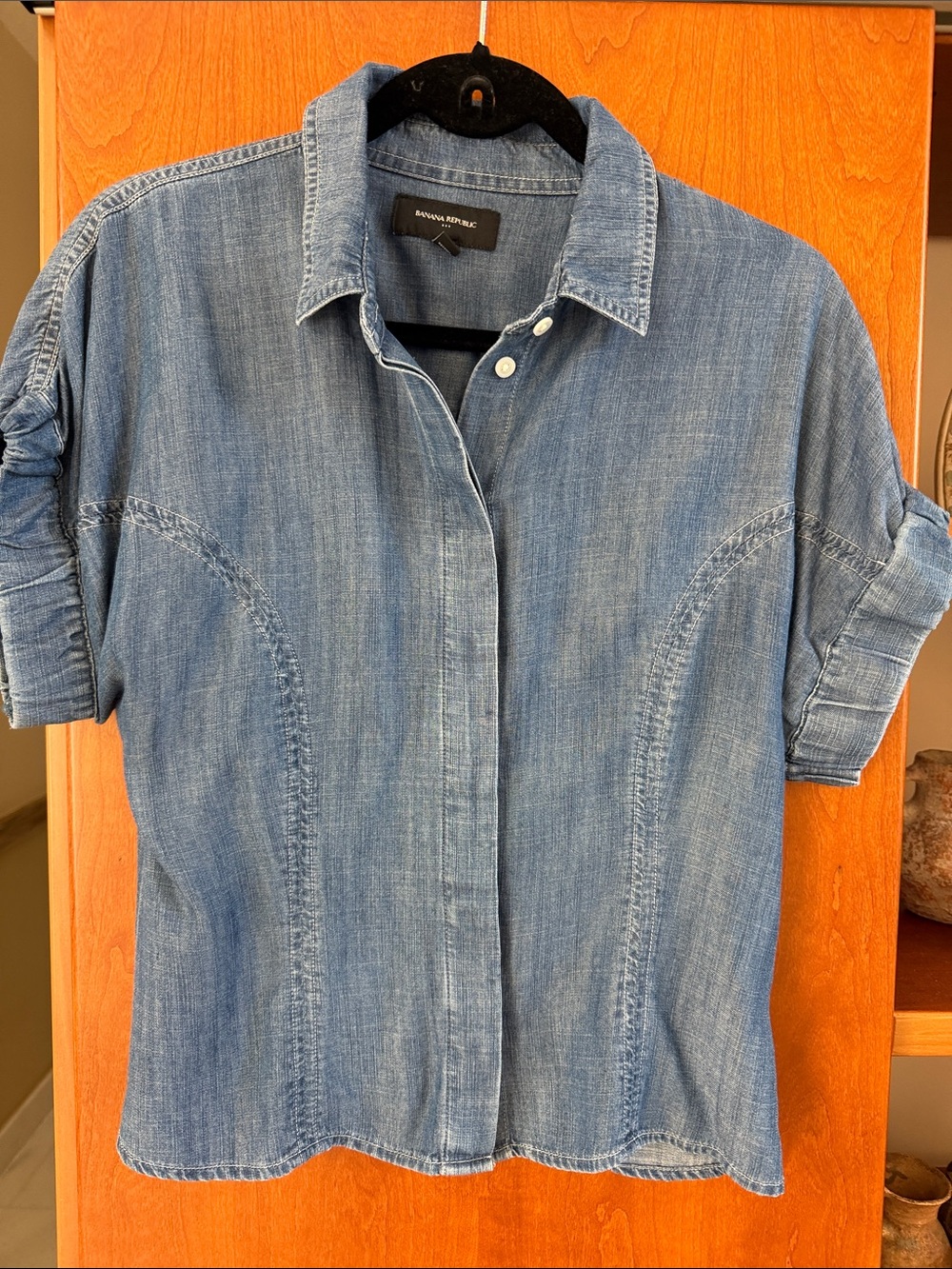 Banana Republic Light Blue Denim Short Sleeve Button-Up Blouse